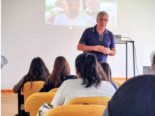 charla sobre reducción de pérdidas y desperdicios de alimentos